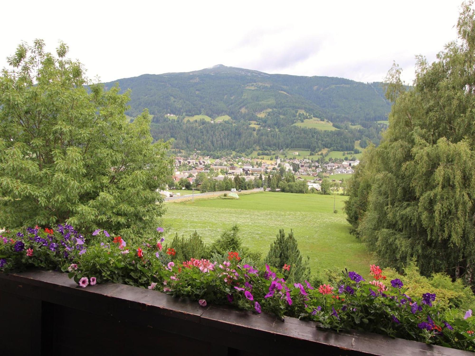 Spacious Apartment In Katschberg Sankt Michael im Lungau Bagian luar foto