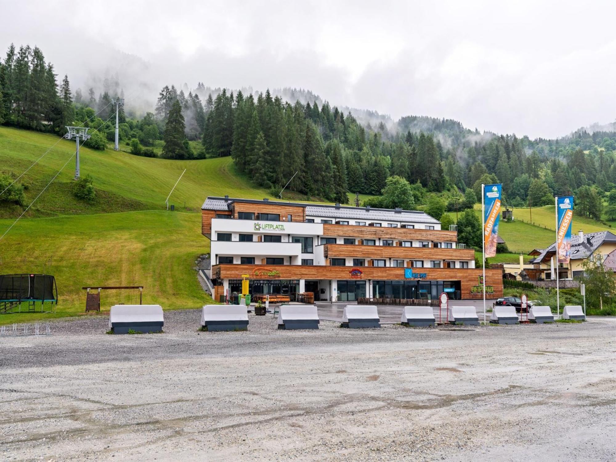 Spacious Apartment In Katschberg Sankt Michael im Lungau Bagian luar foto